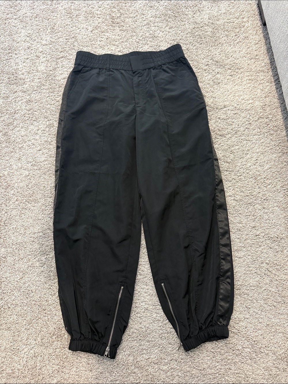 Black Elastic-Waist Capris with Side Satin Panels and Ankle Zips - Picture 3 of 10